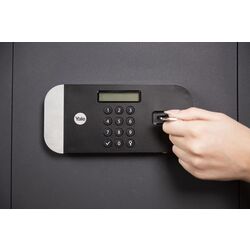 Safeu Yale YLFM/200/EG1 (Black) Thumb