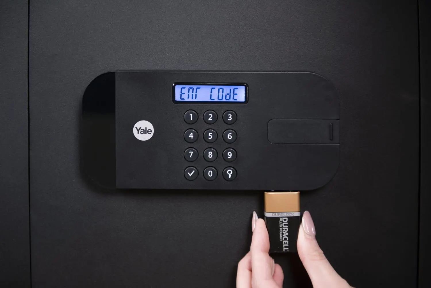 Сейф Yale YSEB/200/EB1 (Black)