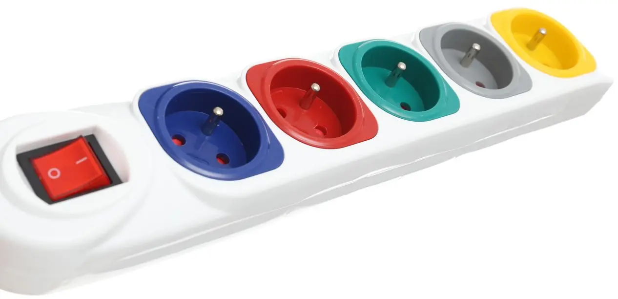 Сетевой фильтр-удлинитель Kraft&Dele Professional KD4009 3м (White)