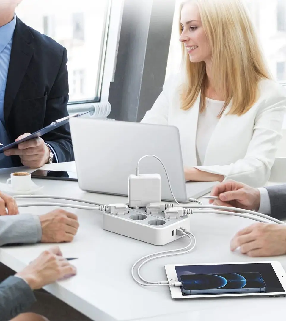 Удлинитель Tessan TS-303 2m (White)