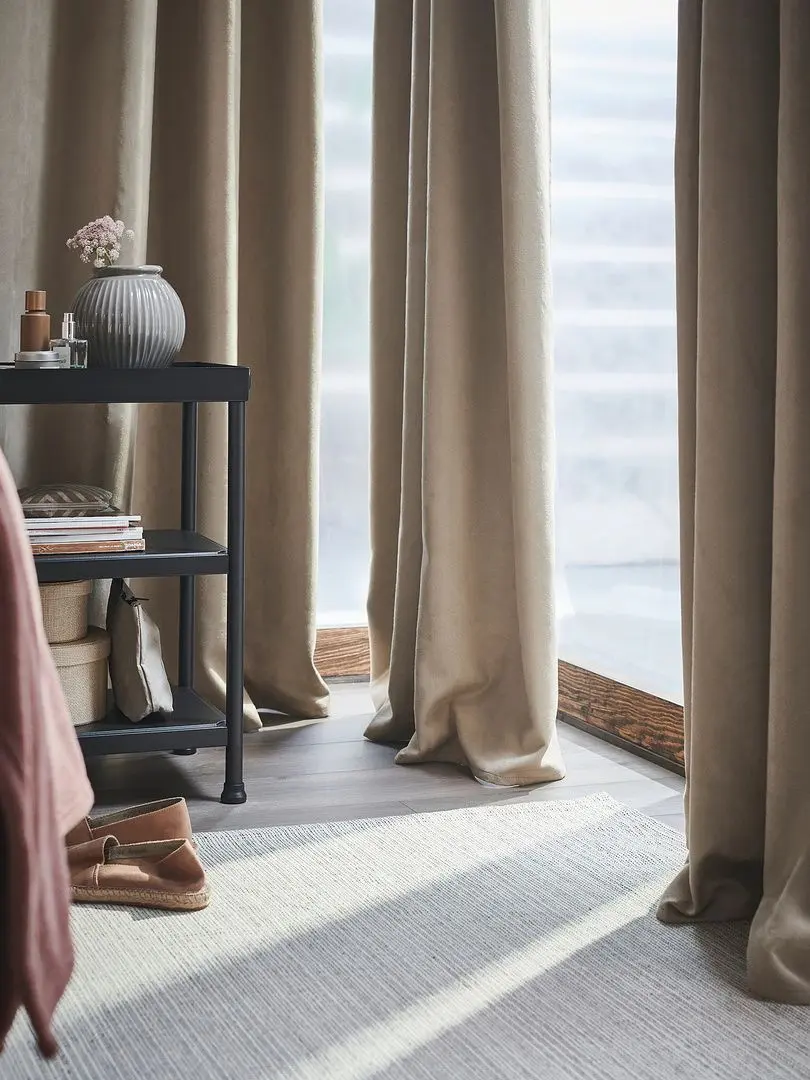 Шторы затемняющие Ikea Birtna 145x300 (Бежевый) - 4