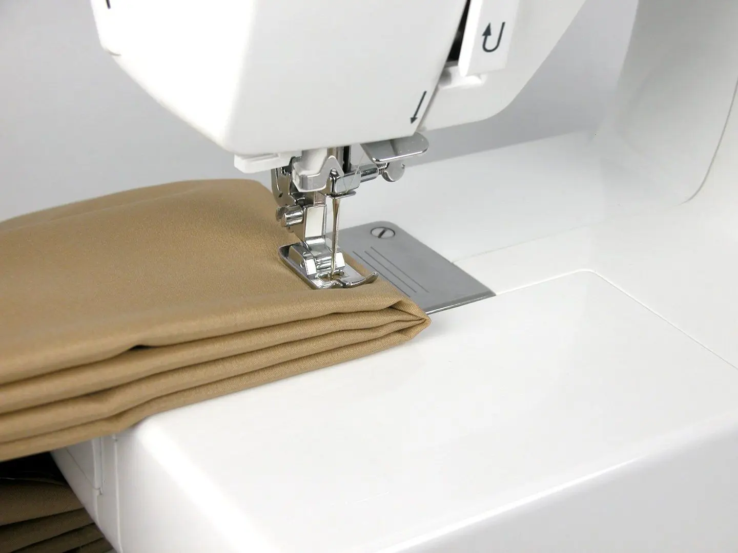 Masina de cusut Minerva M190 - 3