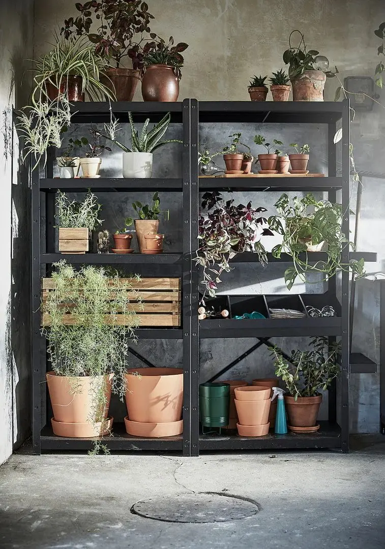 Etajera Ikea Bror 65x40x190 (Negru)