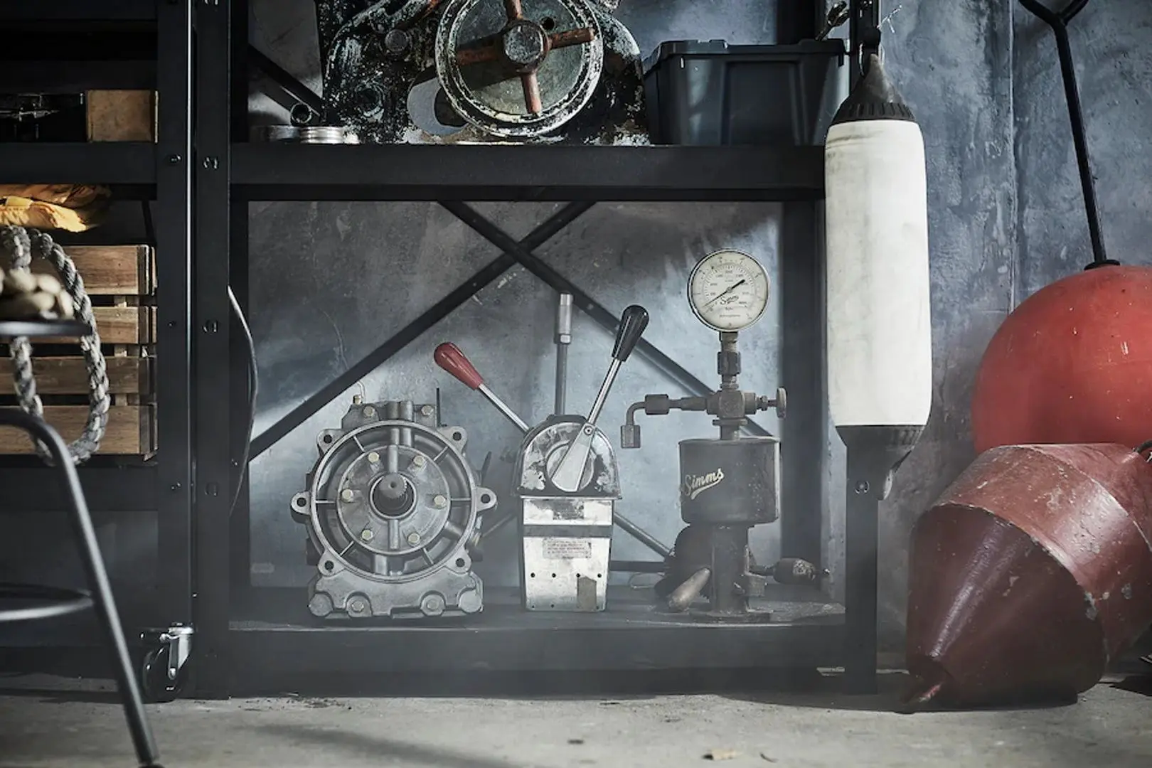 Стеллаж Ikea Bror 85x40x190 (Черный)