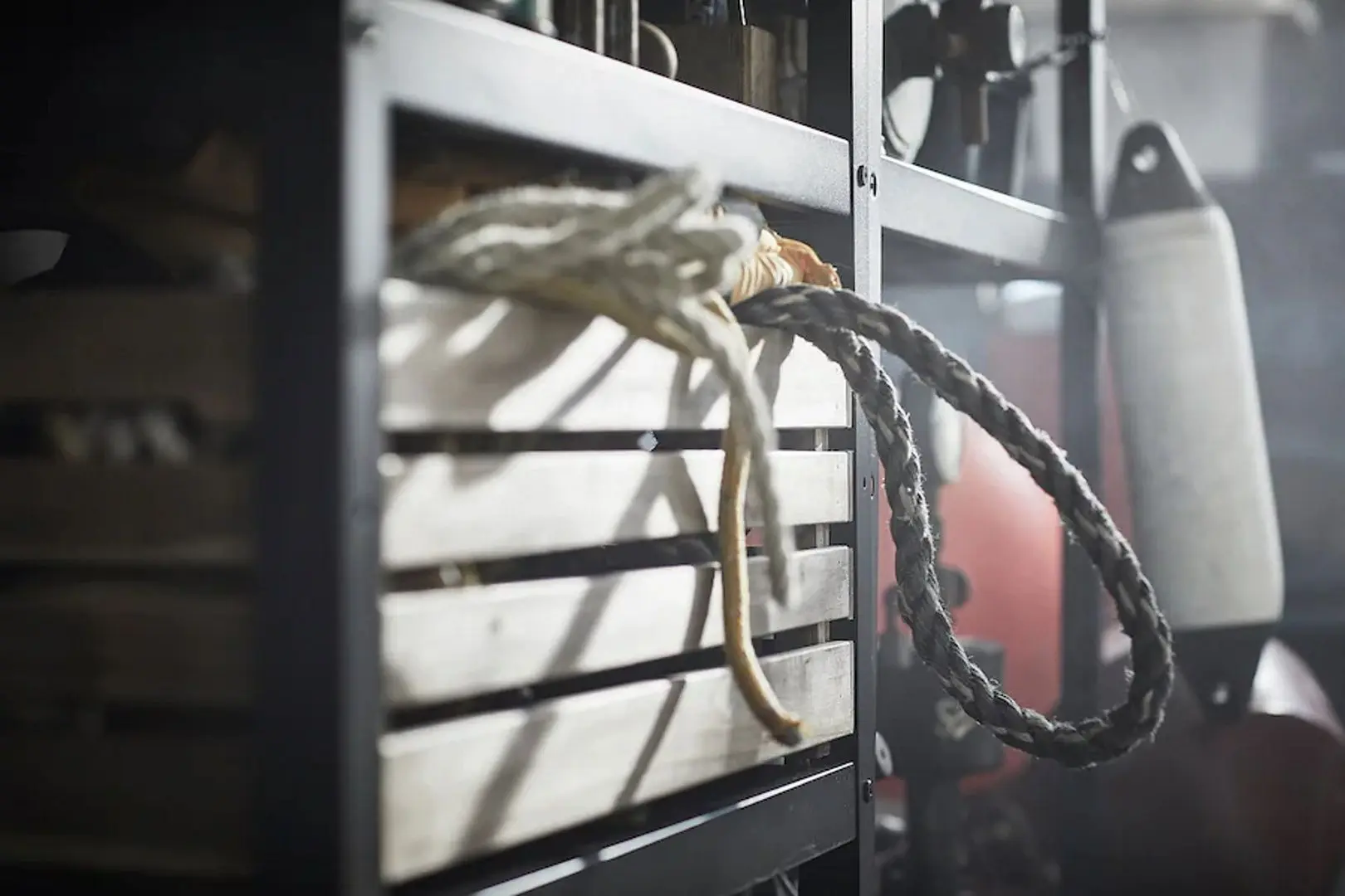 Стеллаж Ikea Bror 85x40x190 (Черный)