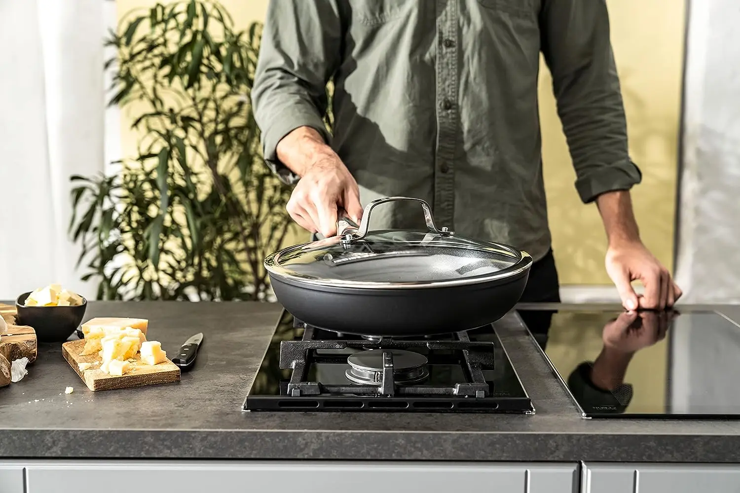 Tigaie Ballarini Alba 28cm (Black/Chrome)