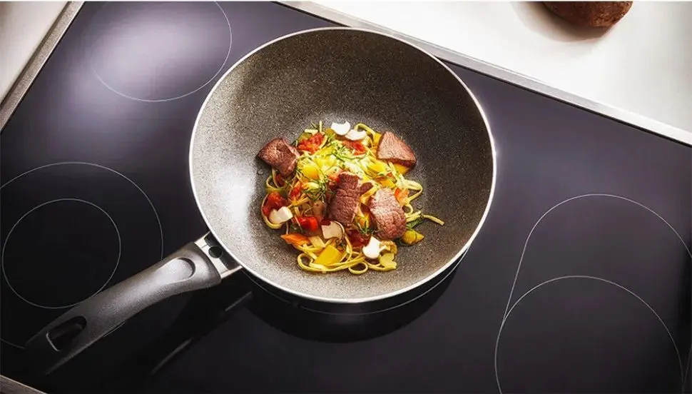 Сковорода-Вок Ballarini Matera Granitium 41262 (Black)