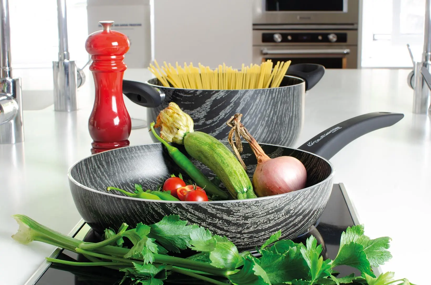 Сковорода Officina Della Cucina Italiana Marea 41146 28cm (Black)