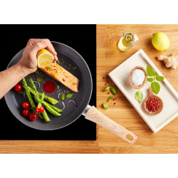 Сковорода Tefal Natural Force G2660772 (Grey) Thumb