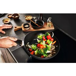 Сковорода Tefal Unlimited G2551972 (Black) Thumb