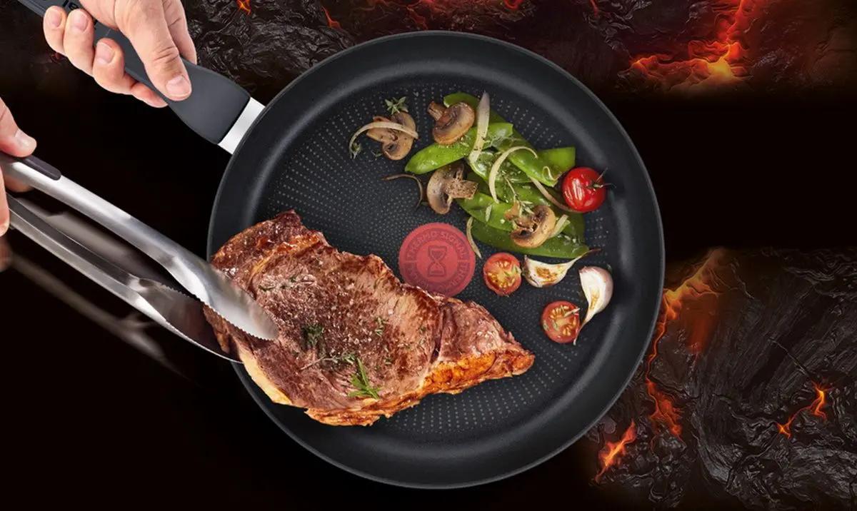 Сковорода Tefal Wok Hard Titanium Pro G2881932 (Black)