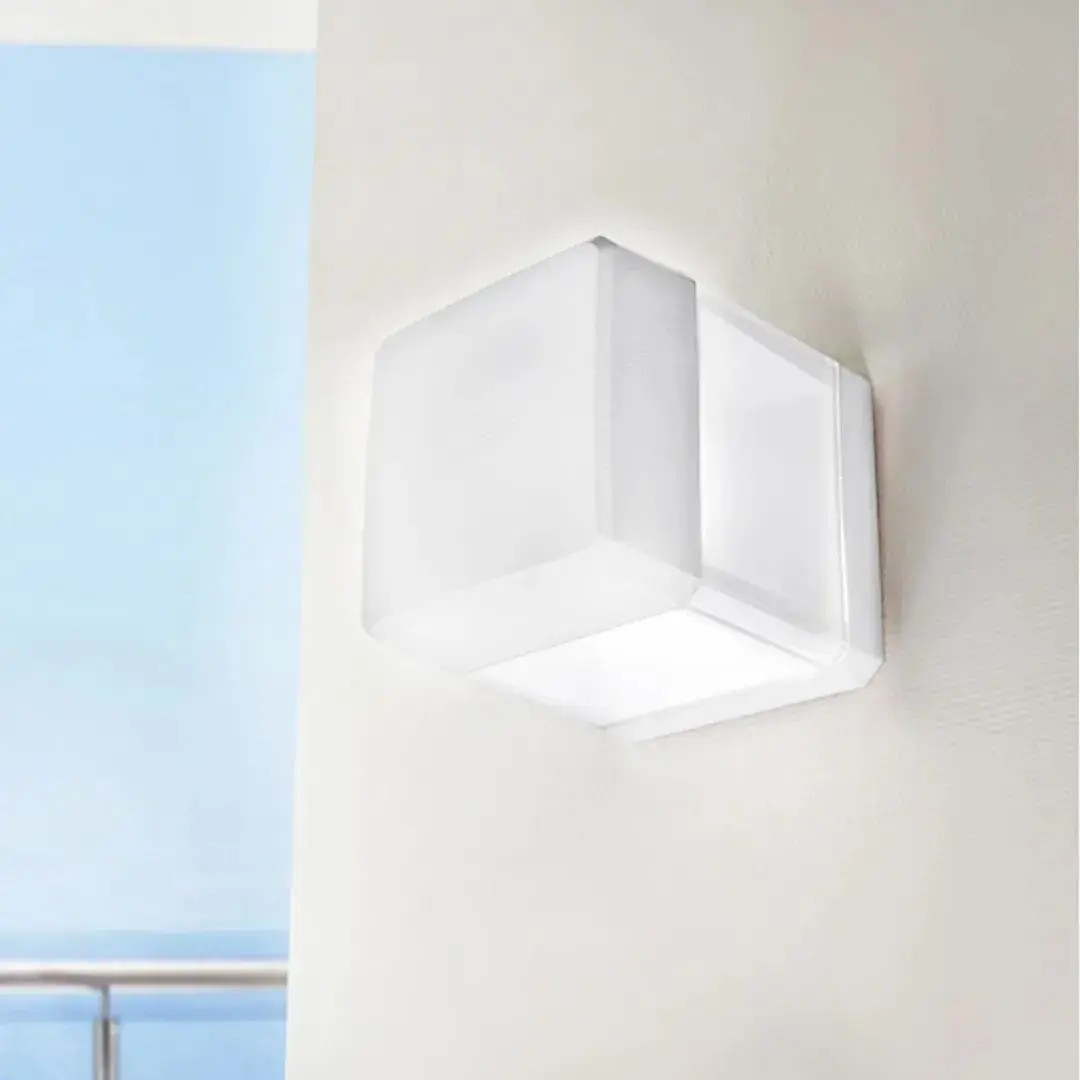 Lampa de perete Fumagalli Elisa DS2560000 (White)