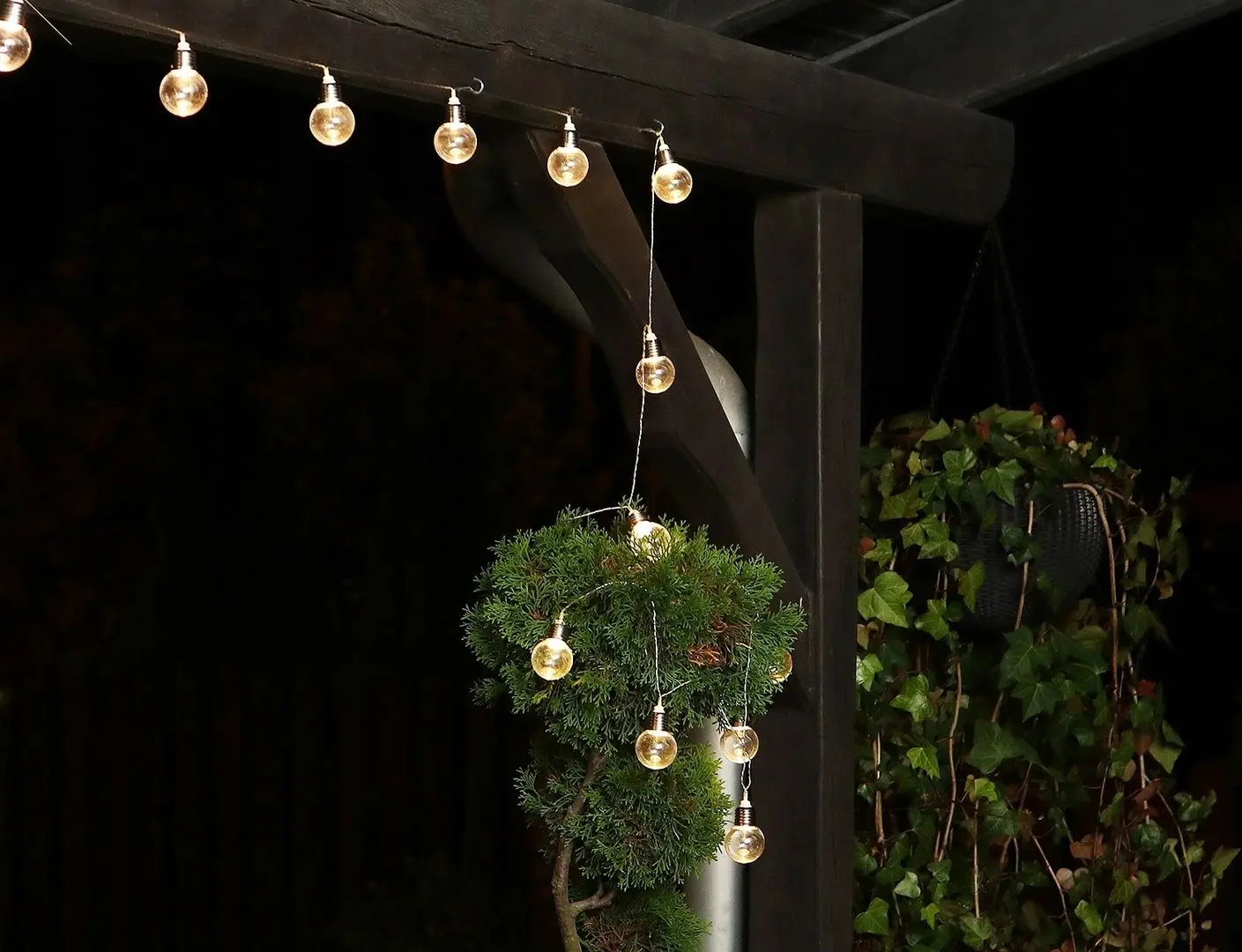 Светодиодная гирлянда Koopman Party Lighting 48063