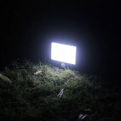 Projector pe baterie solara Progarden 46613 (Black) Thumb