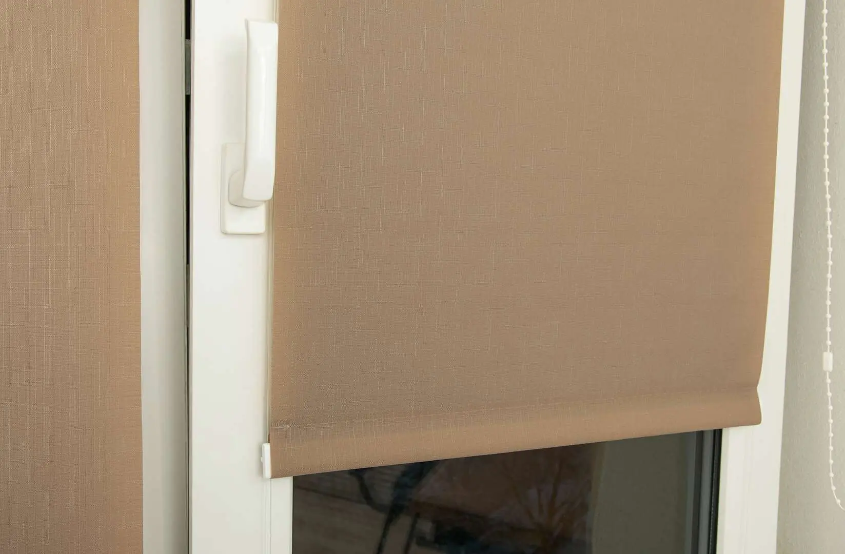 Рулонная штора Delfa Mini СРШ-01М 2439 48x160cm (Cocoa)