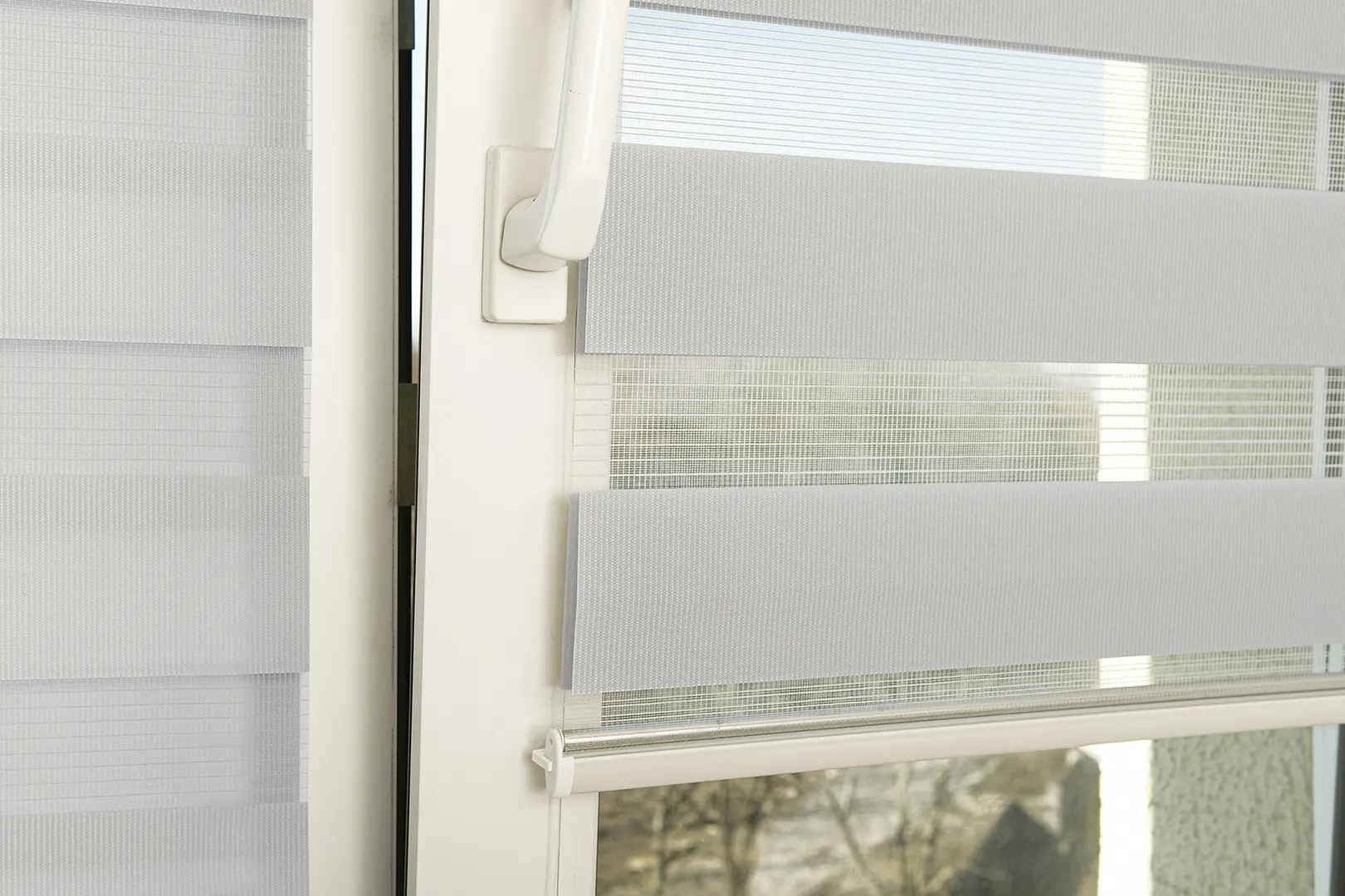 Рулонная штора Delfa Mini СРШ-01МК 40605 68х160cm (Grey)