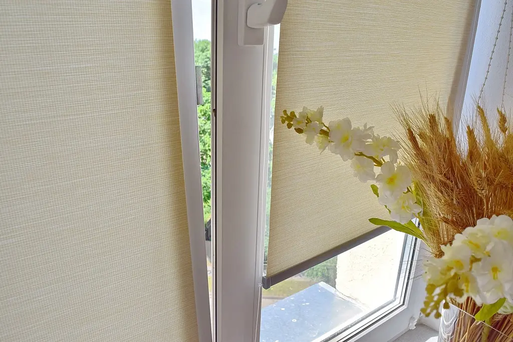 Рулонная штора Delfa Premium Deste СРШ-01МП 312302 81x170cm (Ash) - 6