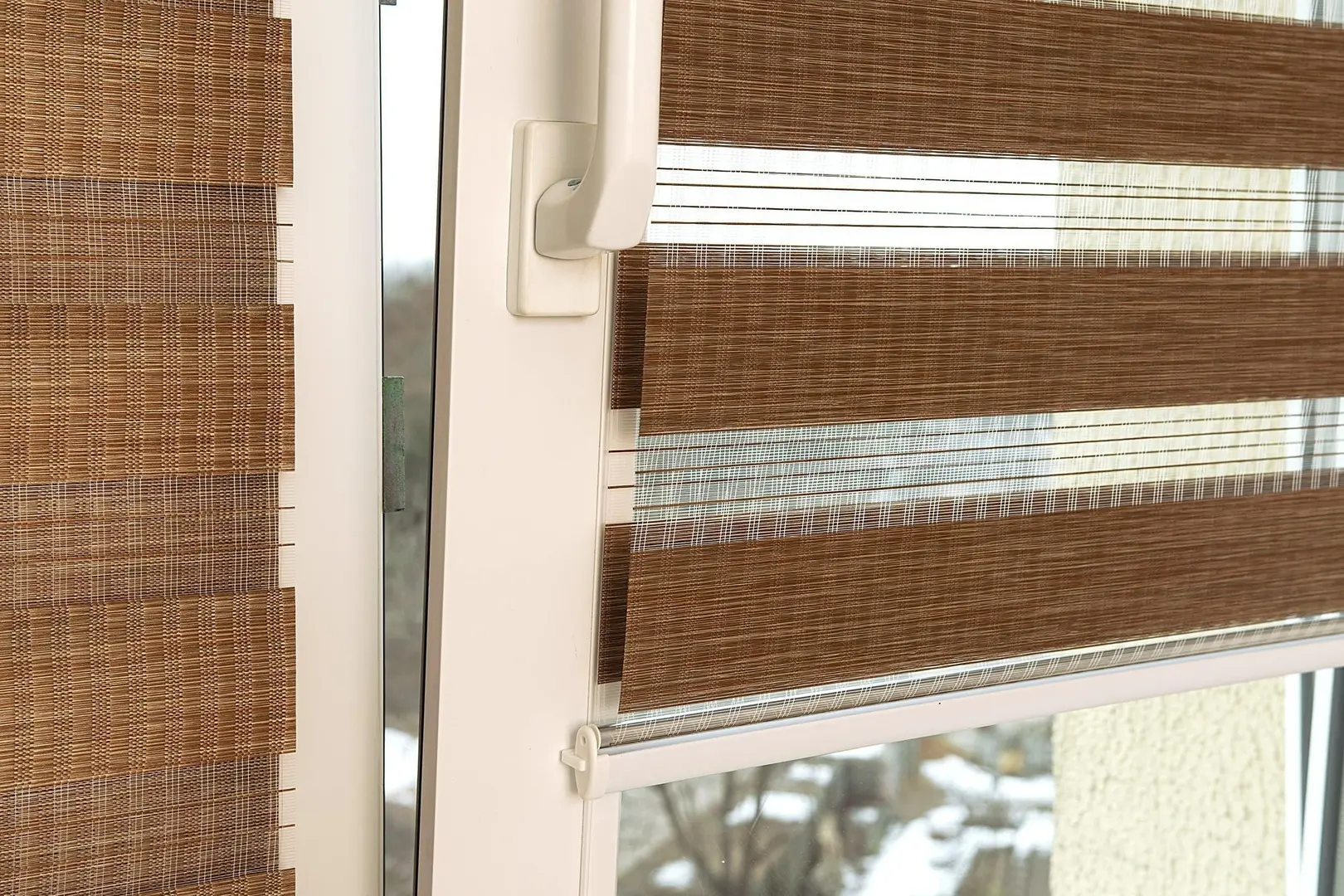 Рулонная штора день-ночь Delfa Mini СРШ-01МД 42905 57х160cm (Mocha) - 4